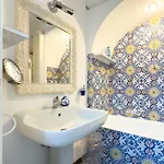 Prázdninový dům Roccia Blu *