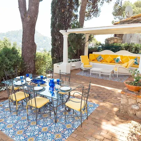 Roccia Blu * Capri